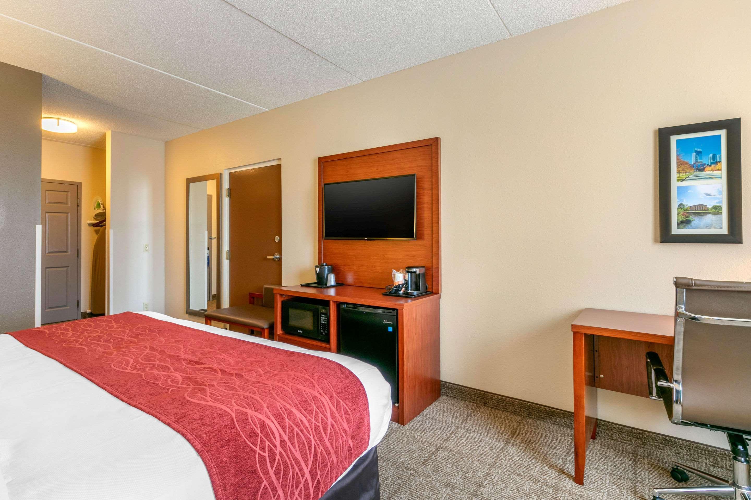 Comfort Inn & Suites Nashville Franklin Cool Springs Екстер'єр фото